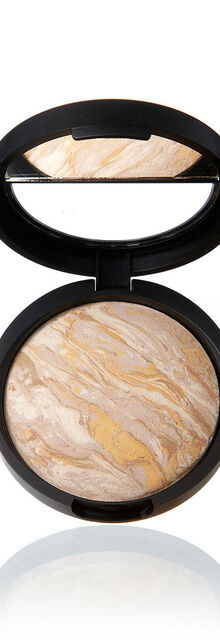 Laura Geller Baked Balance-n-Brighten Color Correcting Foundation Laura Geller Baked Balance-n-Brighten Color Correcting Foundation